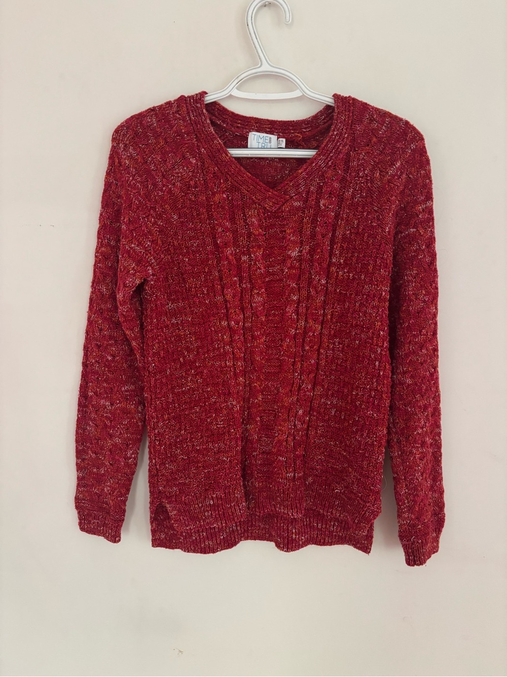 Time and Tru Red Marled Cable Knit V Neck Sweater Size S 4-6